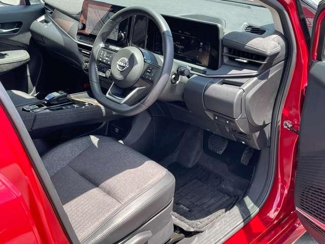 NISSAN AURA G FOUR Red/Black 2024′ CME1I