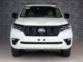 
									TOYOTA Land Cruiser Prado TX L Packet Matte Black Ed Pearl White 2023′ CNGSV full								