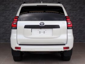
									TOYOTA Land Cruiser Prado TX L Packet Matte Black Ed Pearl White 2023′ CNGSV full								