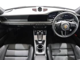
									Porsche 911 Carrera Silver 2022′ CNOY7 full								