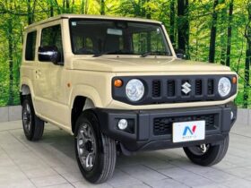 
									SUZUKI Jimny XC Pearl White 2025′ CNPI9 full								