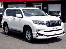 
									TOYOTA Land Cruiser Prado TX Sunroof 7 Seater Pearl White 2020′ CPLZF full								