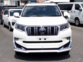 
									TOYOTA Land Cruiser Prado TX Sunroof 7 Seater Pearl White 2020′ CPLZF full								