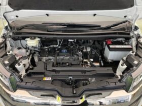 
									TOYOTA Noah S-Z Pearl White 2023′ CPUCA full								