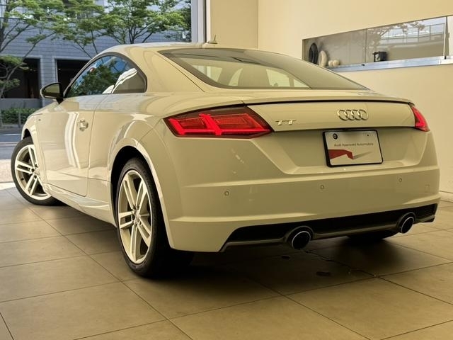 Audi TT 1.8 TFSI Style Plus White 2018′ CPV5A