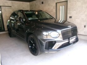 
									Bentley Bentley Bentayga V8 Mulliner Solid & Metallic Gray 2024′ CRQY2 full								