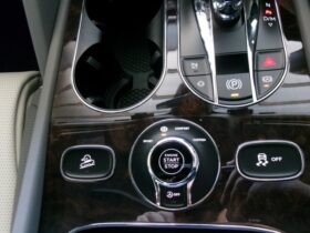 
									Bentley Bentley Bentayga V8 Mulliner Solid & Metallic Gray 2024′ CRQY2 full								