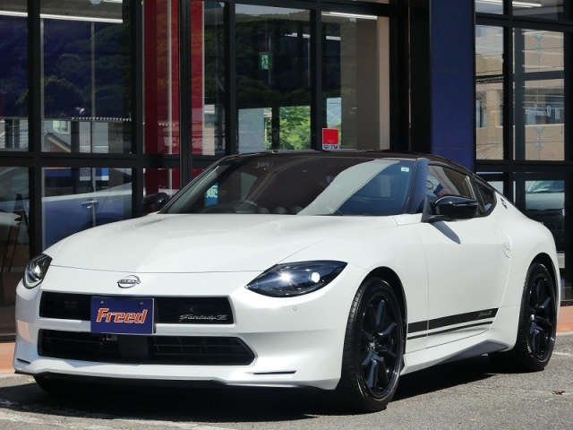 NISSAN Fairlady Z Ver ST Pearl White 2023′ CRQY7