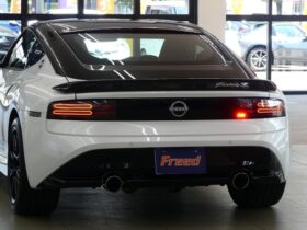 
									NISSAN Fairlady Z Ver ST Pearl White 2023′ CRQY7 full								