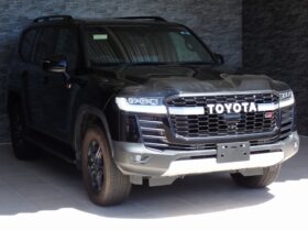 
									TOYOTA Land Cruiser Wagon GR Sport Diesel Turbo Black 2022′ CRR2A full								