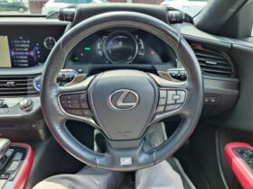 
									Lexus LS F Sport Pearl White 2018′ CRR2Q full								
