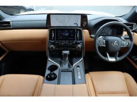 
									Lexus LX Base Grade Pearl White 2023′ CS00M full								