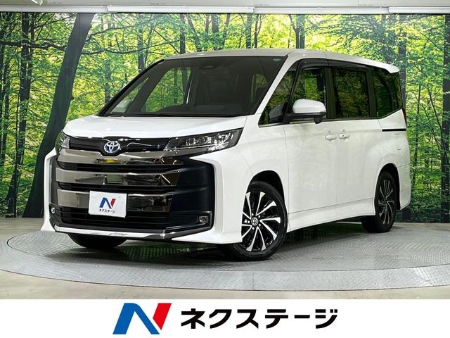 TOYOTA Noah S-Z White 2023′ CS0UK