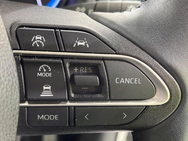 TOYOTA Noah S-Z White 2023′ CS0UK