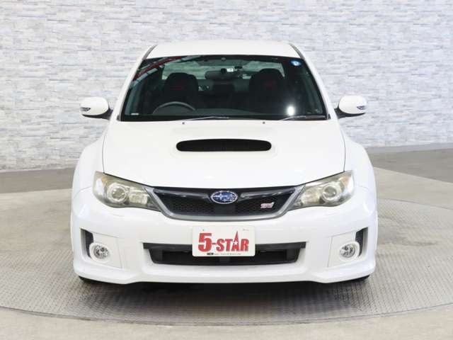 TOYOTA Impreza STi Pearl White 2011′ CS3W2