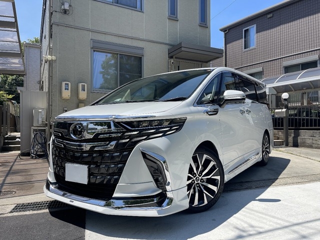 TOYOTA Alphard Executive Lounge Pearl White 2023′ CS3XO