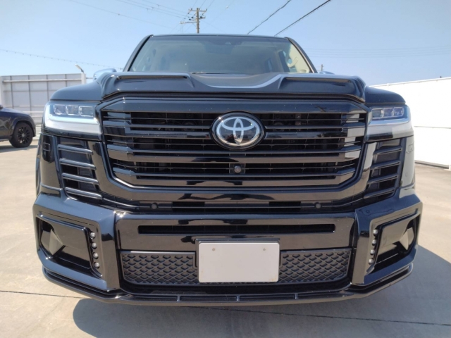 TOYOTA Land Cruiser Wagon ZX Black 2023′ CSE30
