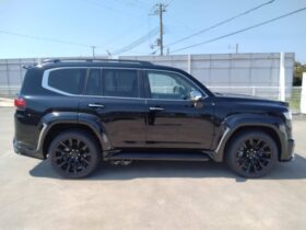 
									TOYOTA Land Cruiser Wagon ZX Black 2023′ CSE30 full								