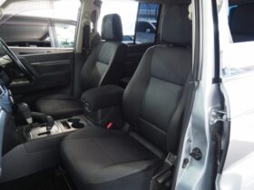 
									MITSUBISHI Pajero Exceed Silver 2012′ CTWBR full								