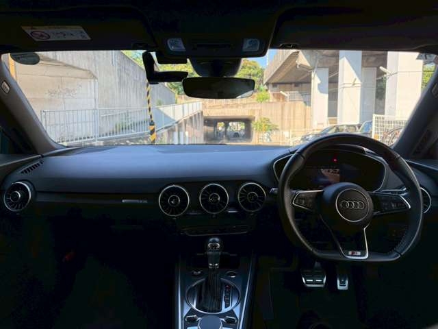 Audi TT 40 TFSI S Line Package Black 2019′ CU46U