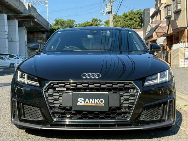 Audi TT 40 TFSI S Line Package Black 2019′ CU46U
