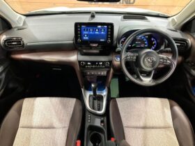 
									TOYOTA Yaris Cross Z Pearl White 2022′ CU4B2 full								