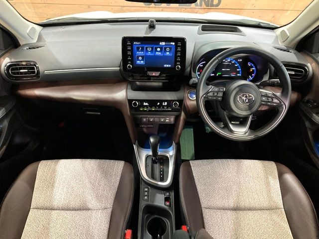 TOYOTA Yaris Cross Z Pearl White 2022′ CU4B2
