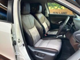
									TOYOTA Yaris Cross Z Pearl White 2022′ CU4B2 full								