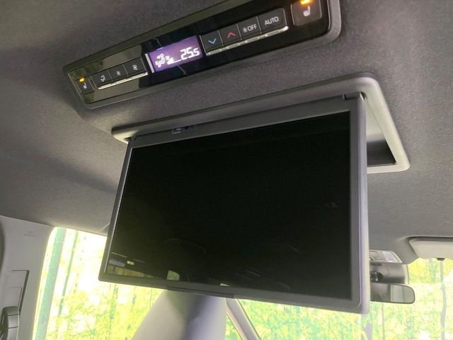 TOYOTA Noah S-Z Pearl White 2023′ CU4L2