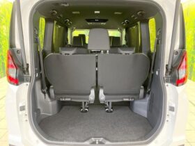 
									TOYOTA Noah S-Z Pearl White 2023′ CU4L2 full								