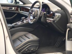 
									Porsche Panamera 4S E-Hybrid White 2023′ CU53N full								