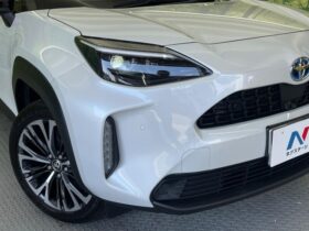 
									TOYOTA Yaris Cross Z Black/Pearl White 2022′ CU56K full								