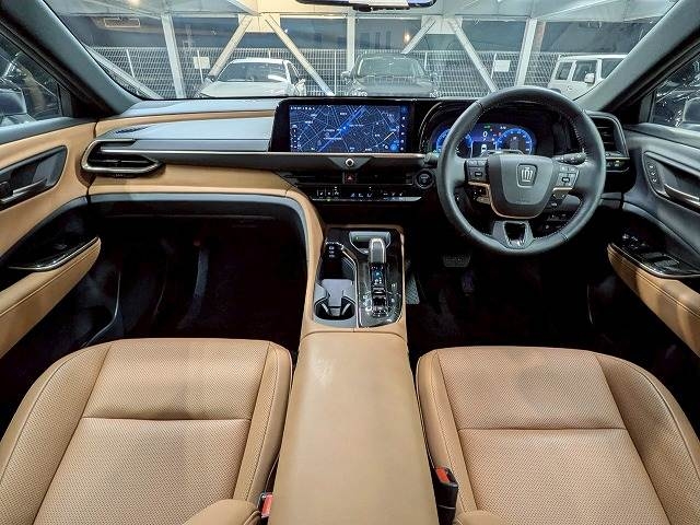 TOYOTA Crown Sport Z Pearl White 2024′ CU5GB