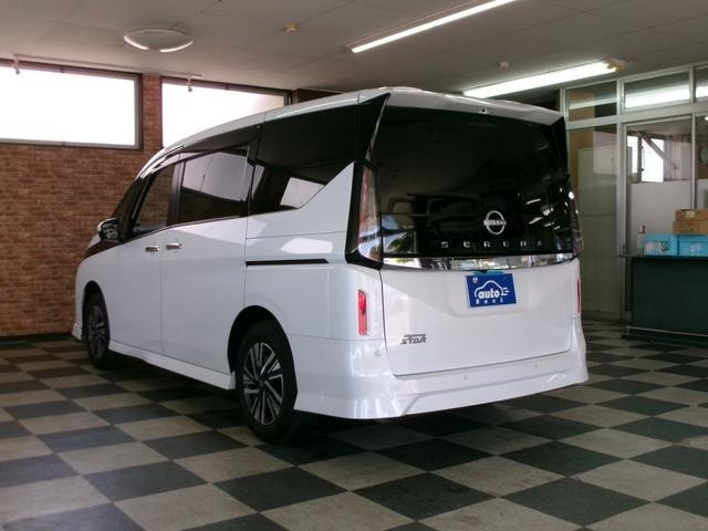 NISSAN Serena Highway Star V Pearl White 2023′ CU88C