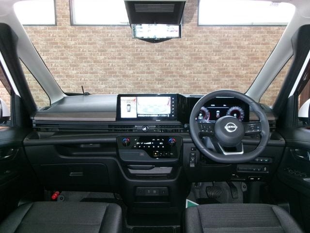NISSAN Serena Highway Star V Pearl White 2023′ CU88C