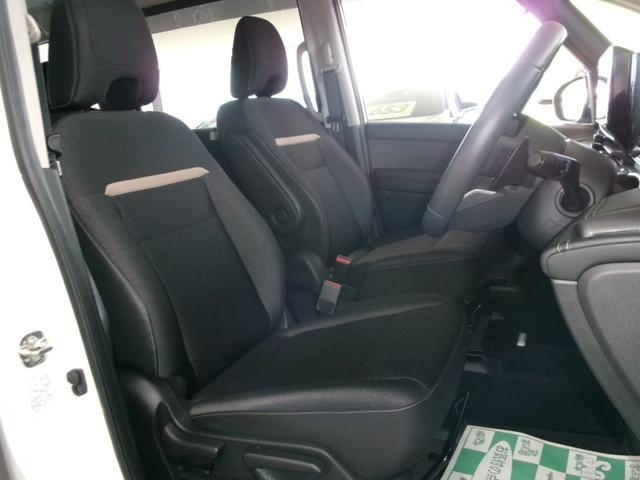 NISSAN Serena Highway Star V Pearl White 2023′ CU88C