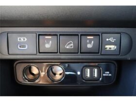 
									TOYOTA Yaris Cross Z Adventure Pearl White 2023′ CU8FG full								