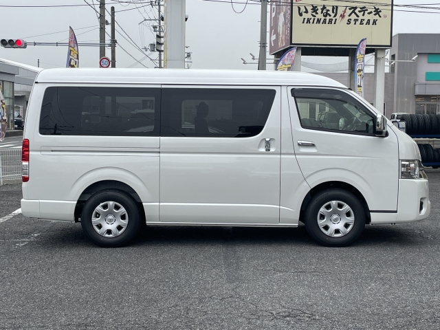 TOYOTA Hiace Van Wide Super GL Dark Prime L Middle R Pearl White 2025′ CUJ8K
