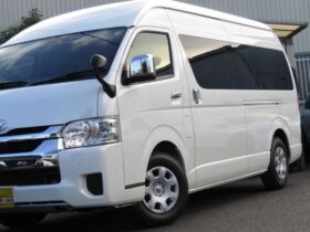 
									TOYOTA Hiace Wagon Grand Cabin Pearl White 2025′ CUYQ9 full								