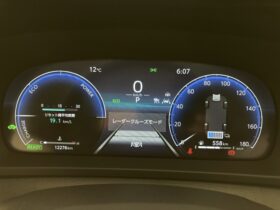 
									TOYOTA Crown CrossOver G Advanced Leather Package Pearl White 2022′ CW9KZ full								