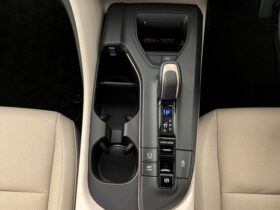 
									TOYOTA Crown CrossOver G Advanced Leather Package Pearl White 2022′ CW9KZ full								