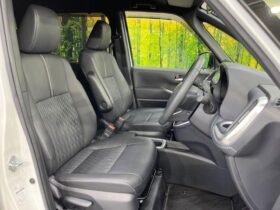 
									TOYOTA Noah S-Z Pearl White 2024′ CWACI full								