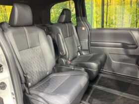 
									TOYOTA Noah S-Z Pearl White 2024′ CWACI full								