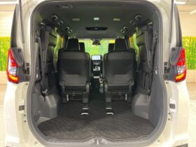 
									TOYOTA Noah S-Z Pearl White 2024′ CWACI full								