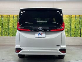 
									TOYOTA Noah S-Z Pearl White 2024′ CWACI full								