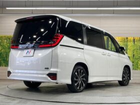 
									TOYOTA Noah S-Z Pearl White 2024′ CWACI full								