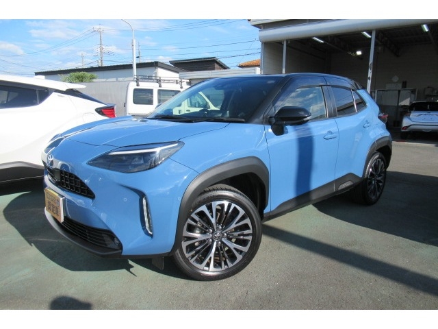 TOYOTA Yaris Cross Z Black/Blue 2022′ CWAEF