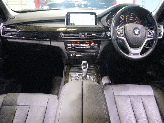 BMW X5 xDrive35d x-Line Black 2017′ CWDEZ