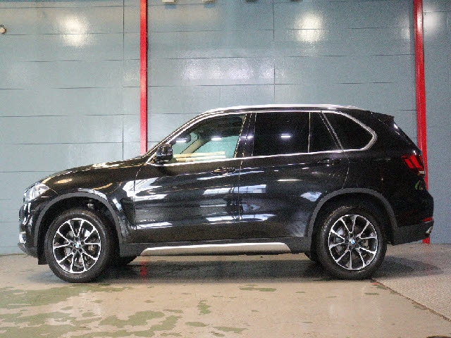 BMW X5 xDrive35d x-Line Black 2017′ CWDEZ