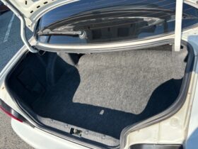 
									TOYOTA Impreza Base Grade White 2000′ CY6GY full								